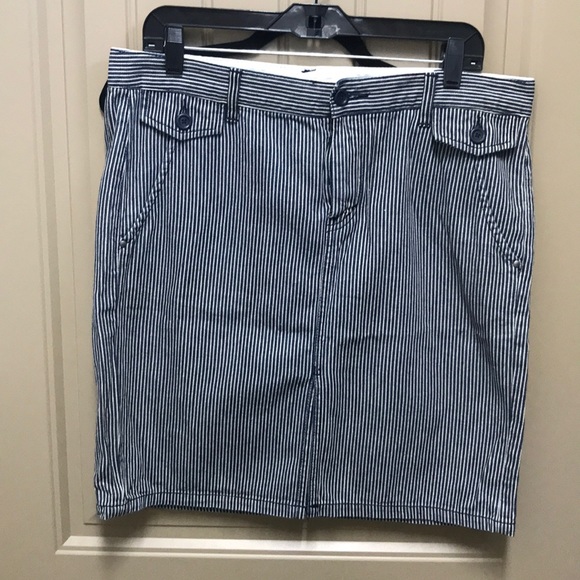 Tommy Hilfiger Striped Denim Skirt 14 - Picture 1 of 4